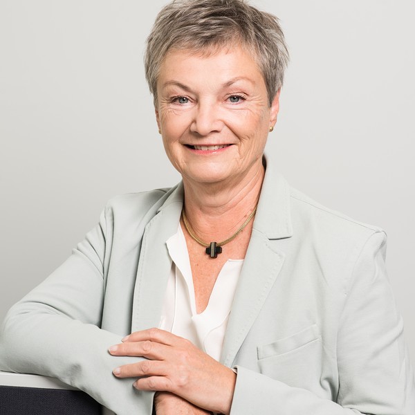 Pfingst-Interview 'Die Presse' 2022 / Welt der Frauen abc